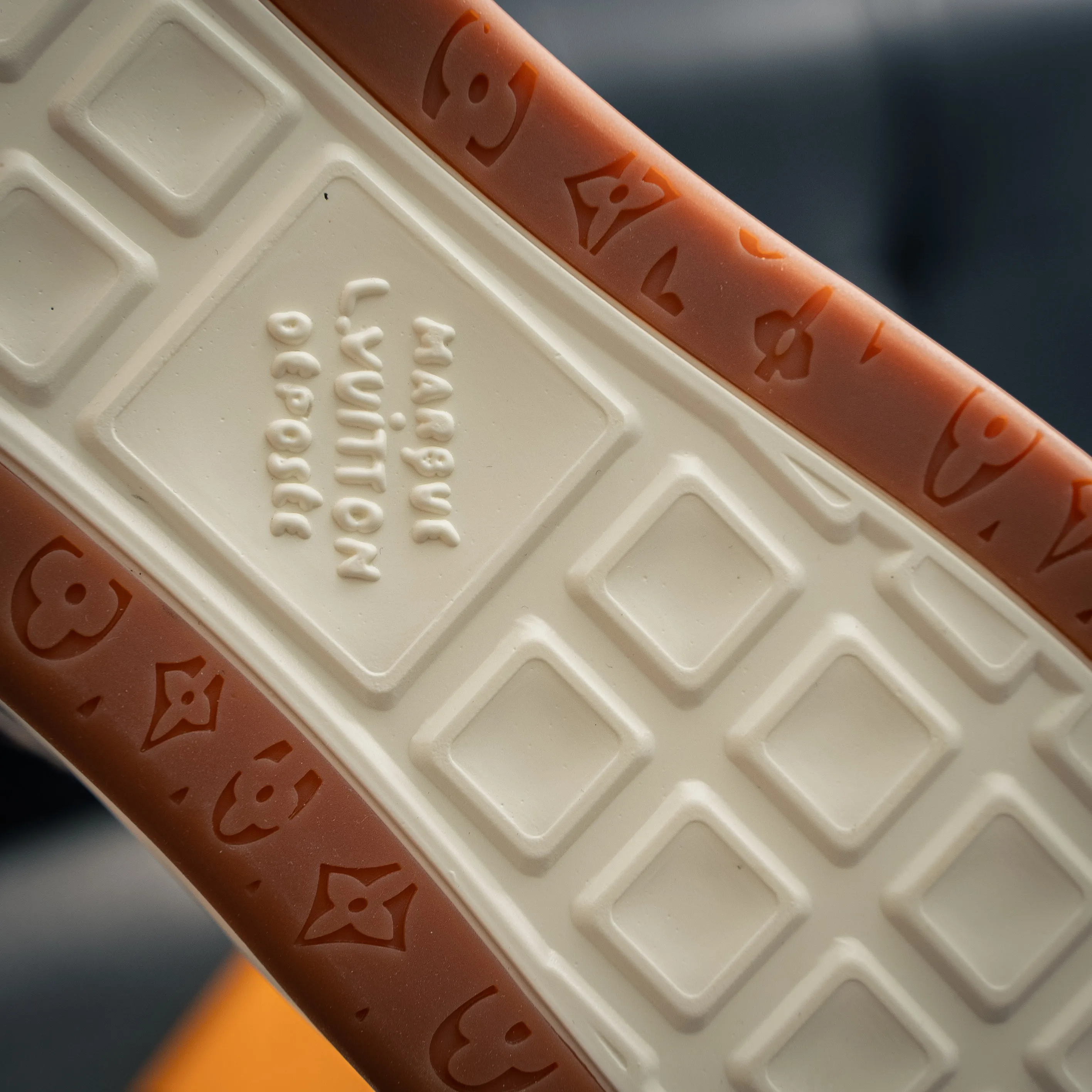 LV tilted ， Shoes，Sneakers， Shoes，Skate Shoes~~ Sneakers， LV Shoes ， Cushioning TPU Vuitton ，